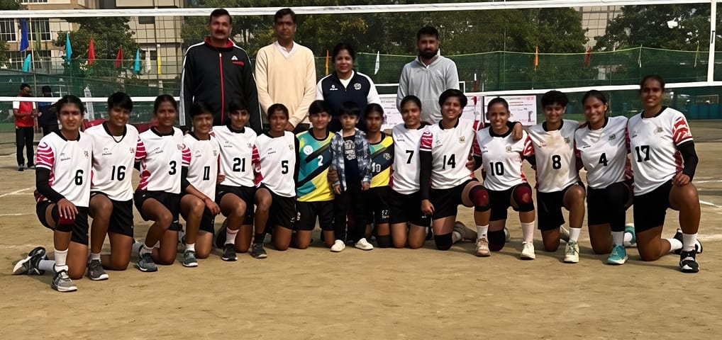 The MDU women's volleyball team qualified for the All India Inter-University Tournament.