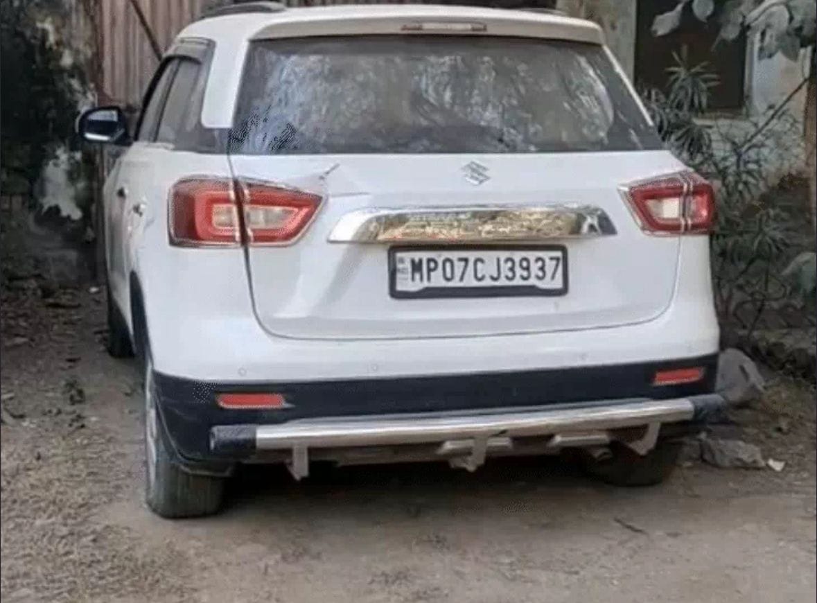 चीते को टक्कर मारने वाली कार