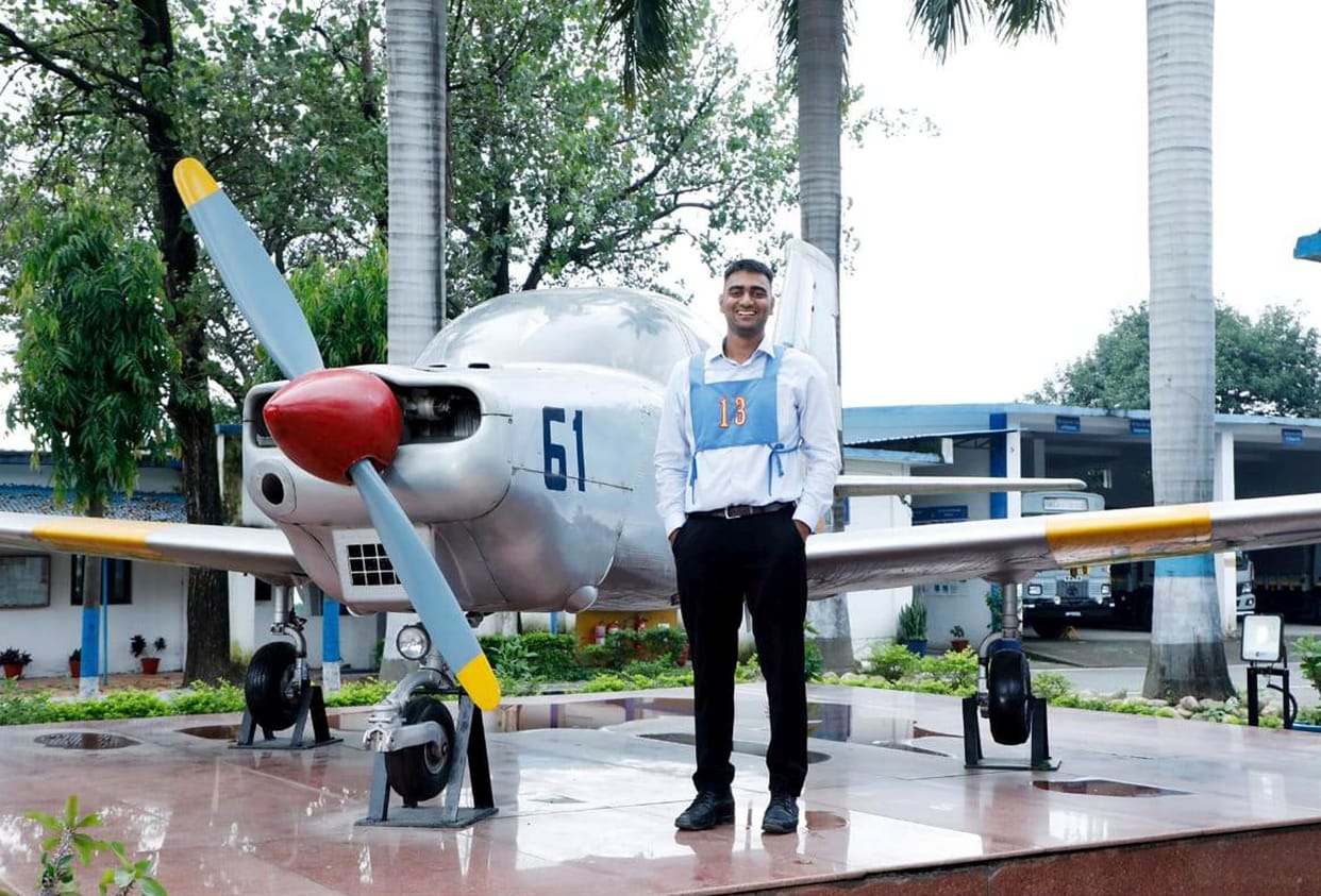 Alok of Gahli secured the 42nd rank nationwide and became a Flying Officer.