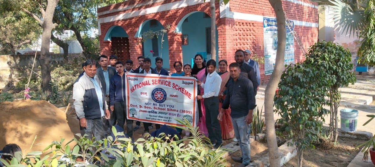 The objective of the camp is to raise awareness about community service.