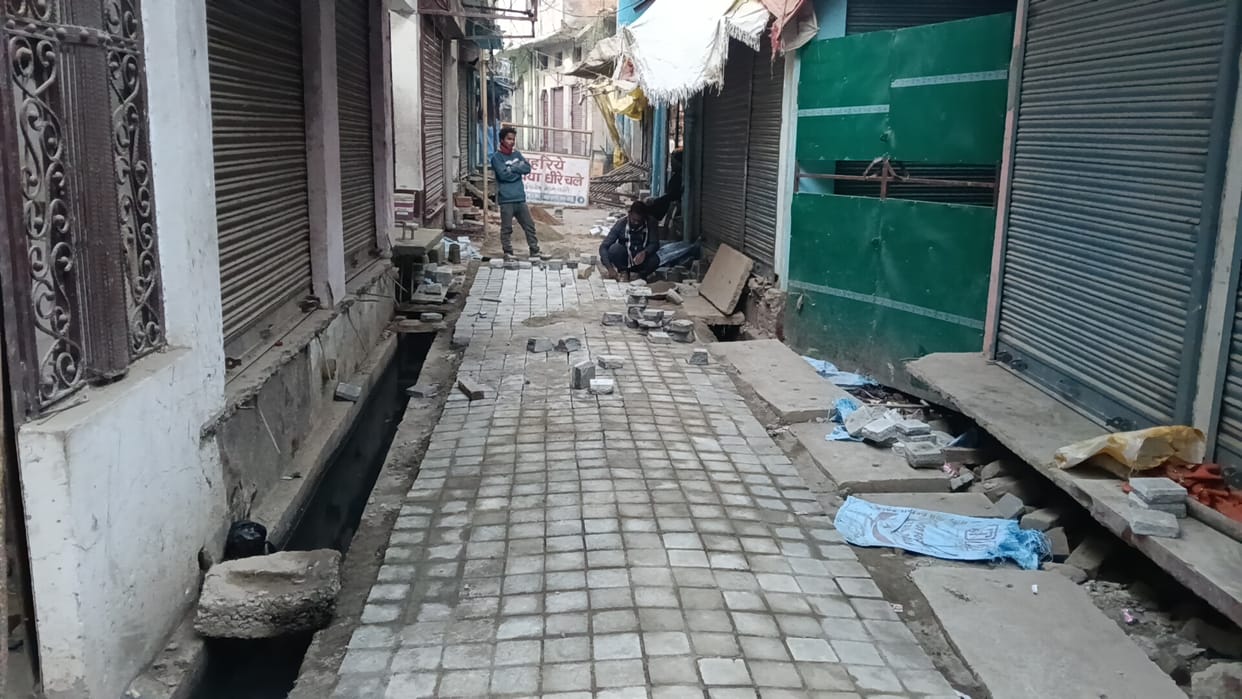 Cobblestones are being laid on the roads of the Shiva Temple Corridor comple