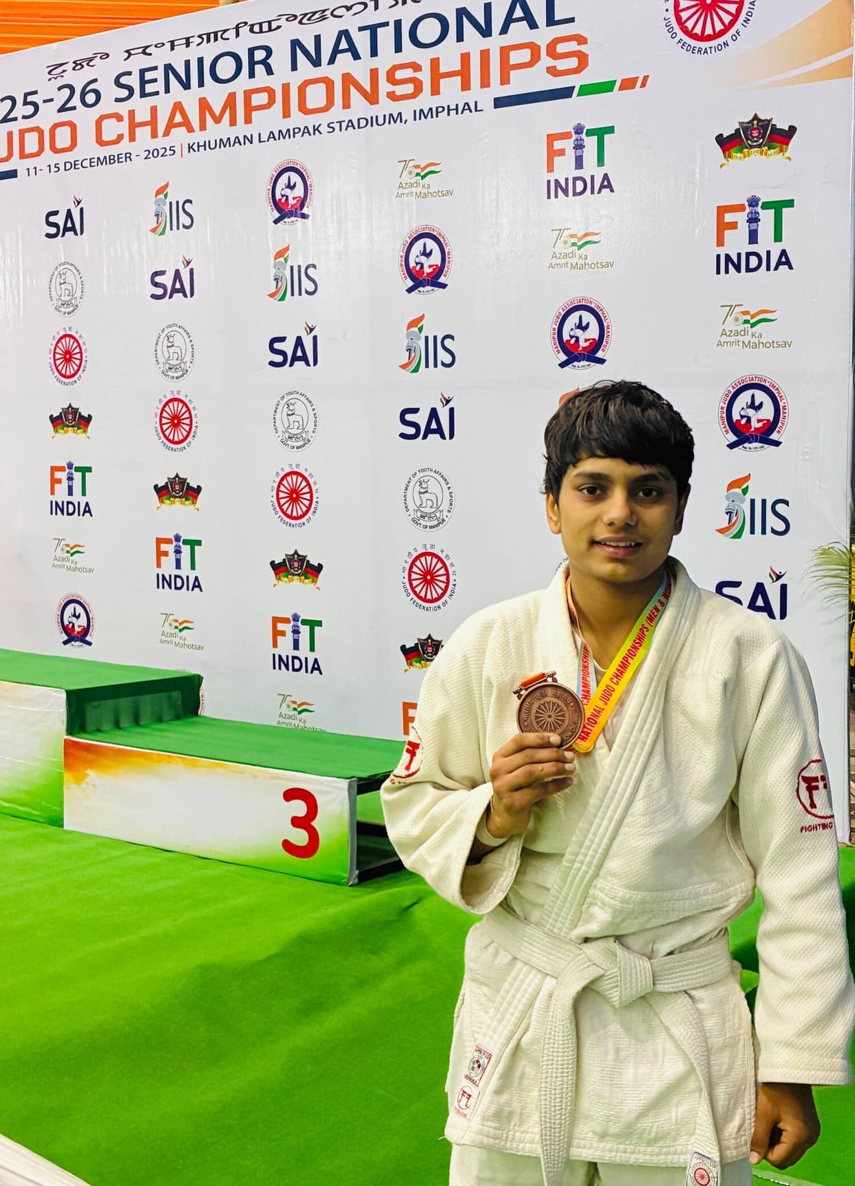 Simran won bronze medal in judo competition