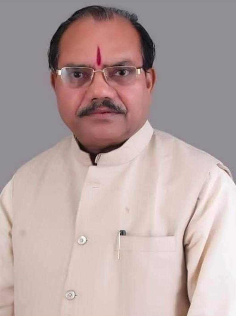 नानकचंद्र अग्रवाल।