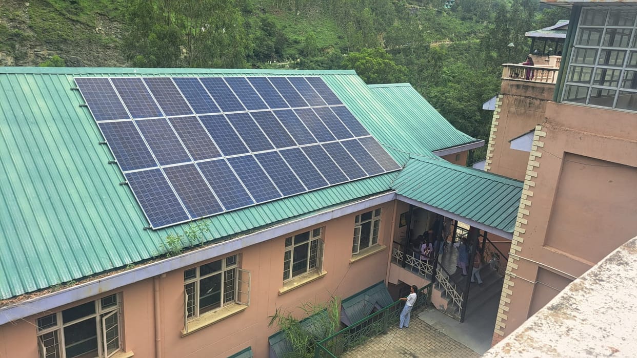 US Cracks Down on Indian Solar Companies Imposes 123% Anti-Dumping Duty on Cells and Pannel