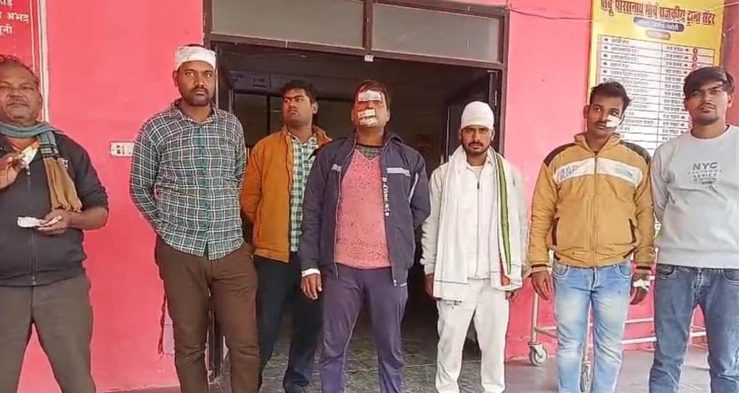 उगापुर की घटना में घायलों का सीएचसी पर हुआ उपचार। संवाद