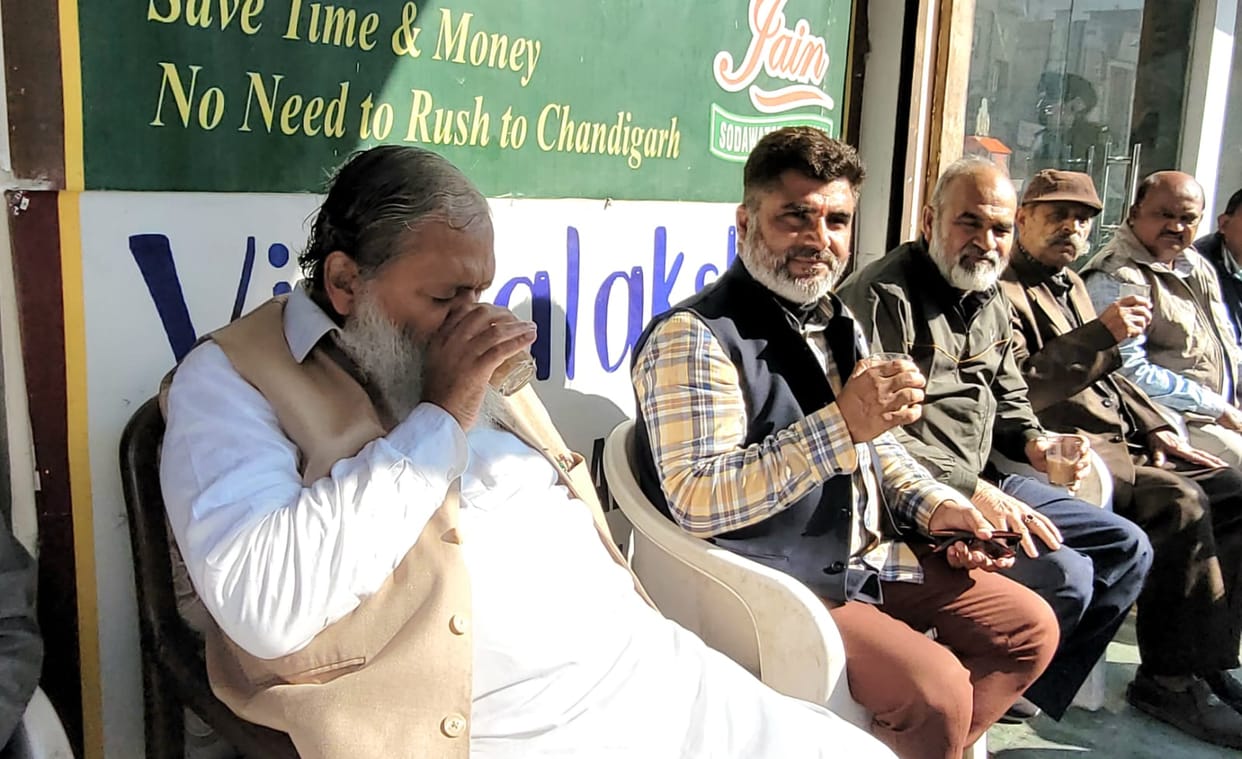 We should sit together and enjoy tea: Anil Vij