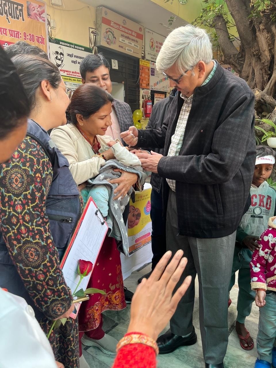 2.22 lakh children received two drops of polio vaccine; teams will visit homes today.