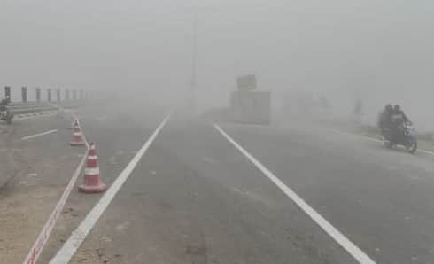 भिवानी जिले में रविवार को सीजन की पहली धुंध देखी गई।