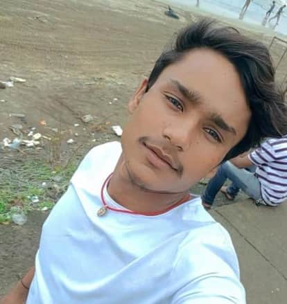 Muzaffarpur Bihar news : student dead body found in room commit sucide police investigate