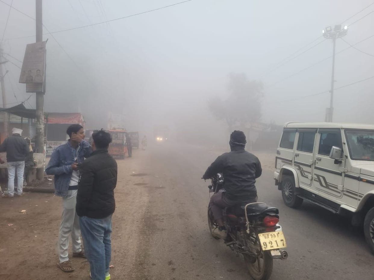The season's first fog slowed down traffic, reducing visibility to 10 meters.