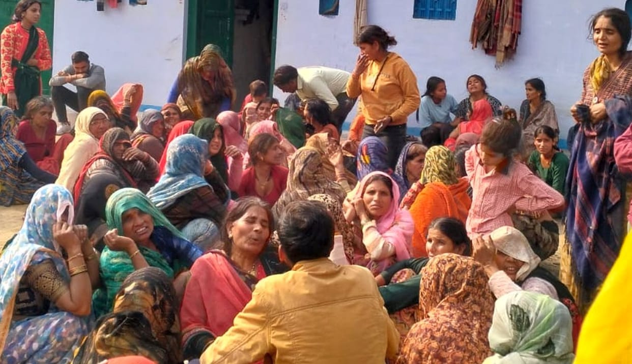 Four deaths at once have plunged the village into mourning; no one in the entire village cooked a meal today.