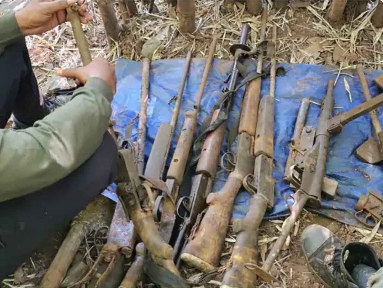 Naxals treasure recovered from forest, Rs 11.57 lakh cash, arms seized