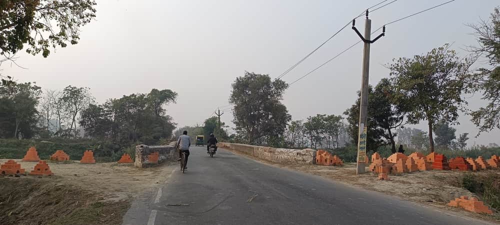 मेहड़ा गांव के पास मवन नाले पर बना पुराना पुल।स्रोत-सोशल मीडिया