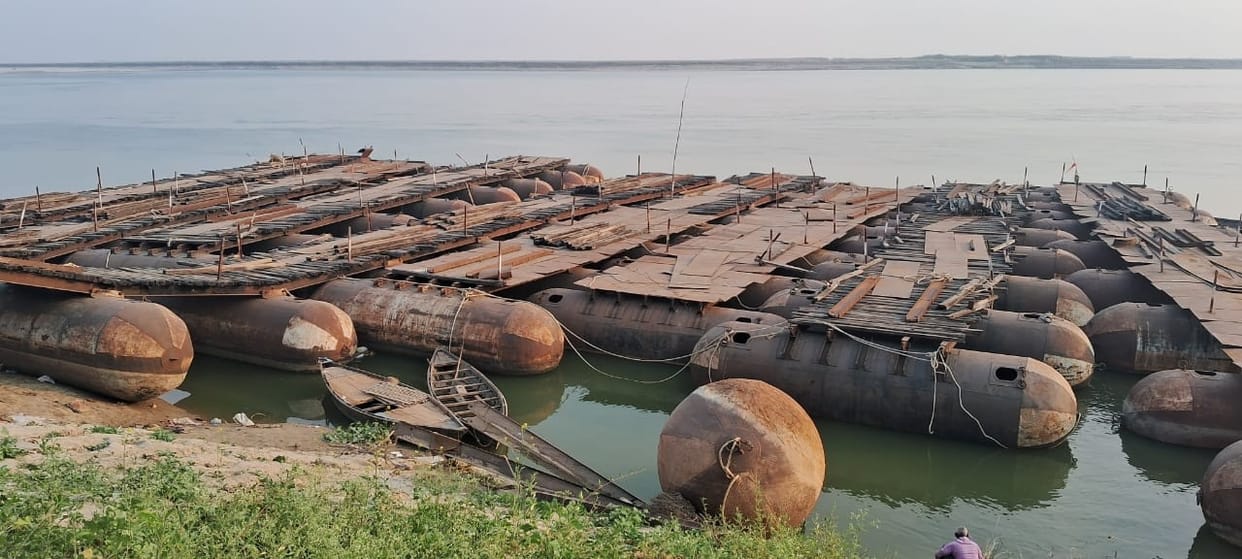 A month has passed, the pontoon bridge at Nauranga Ganga Ghat has not been built.