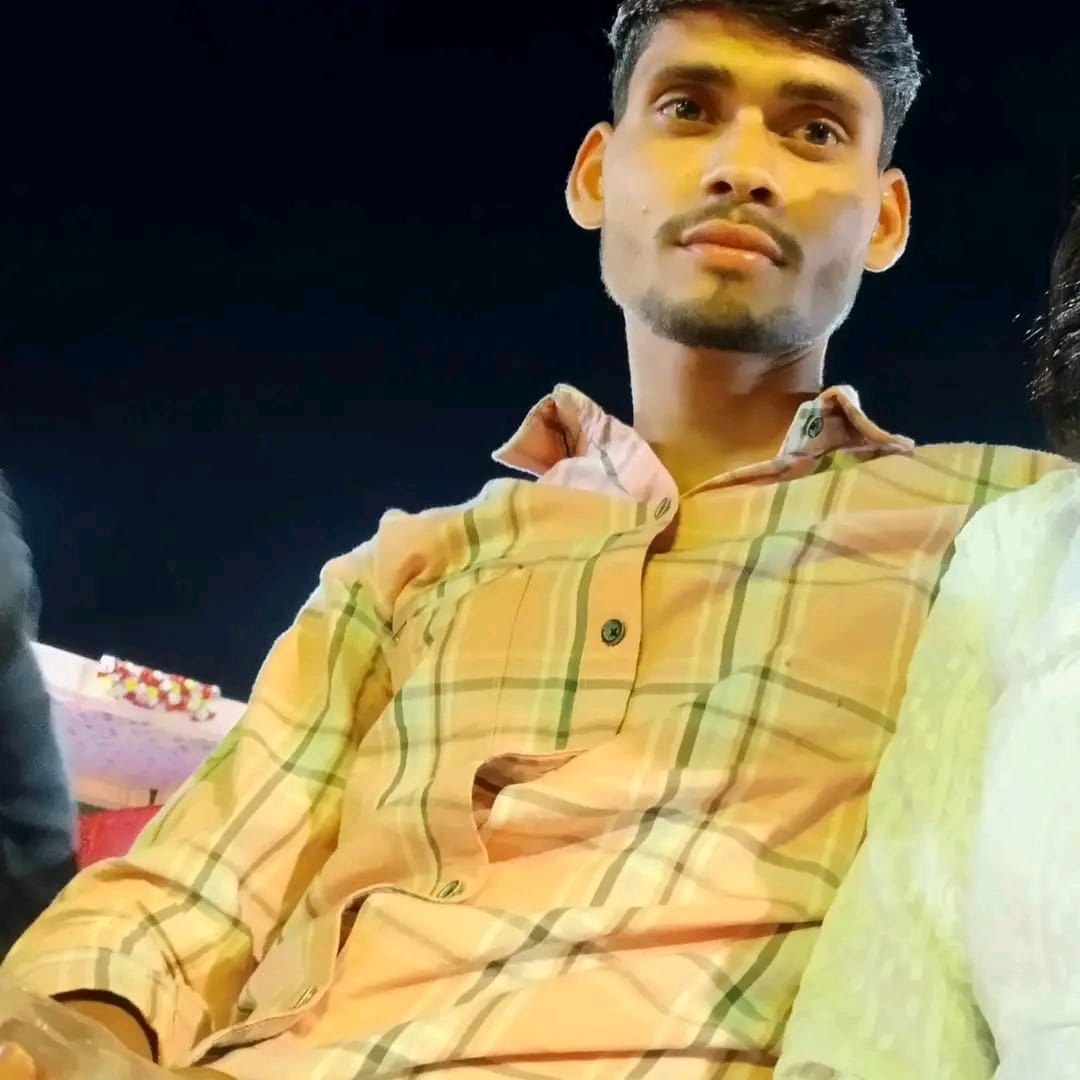 agra news runakta road accident death