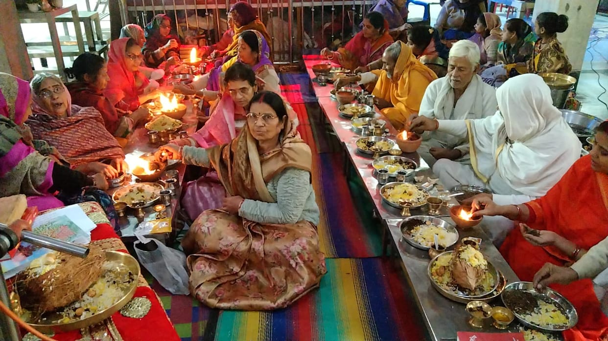 Kalyanak festival of Lord Chandraprabhu and Parshvanath was celebrated with great pomp.
