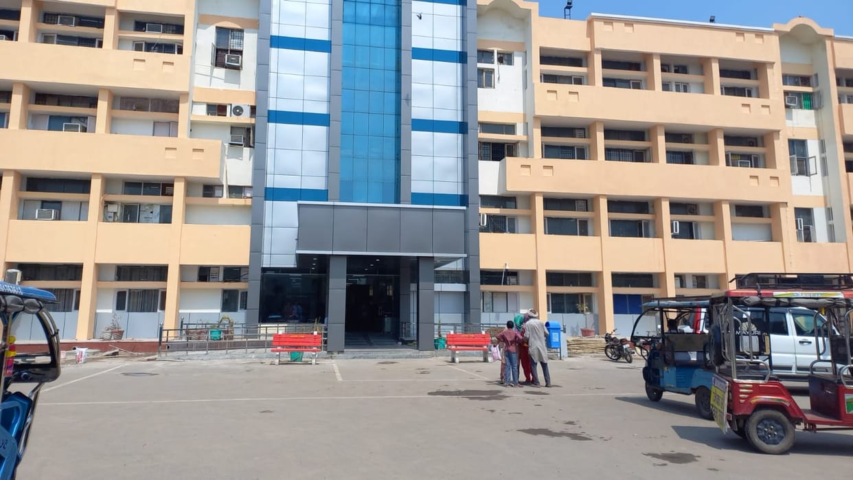 Government buildings rely on fire services; security arrangements are non-existent.