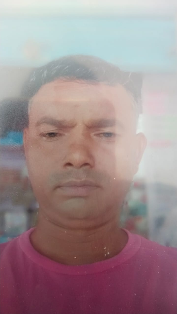Son-in-law went to Ahraura police station to find his missing father-in-law, crushed to death by a truck while returning