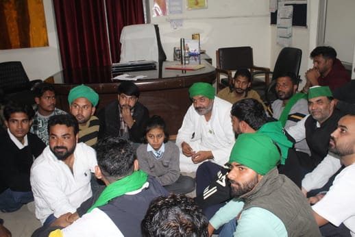 BKU creates ruckus in district hospital after controversy over calling doctor 'bhaiya'