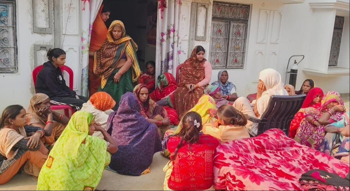There is mourning in the village due to the death of mother and son