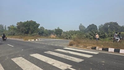 16 illegal cuts in 15 km, petrol pump, divider opened in front of school