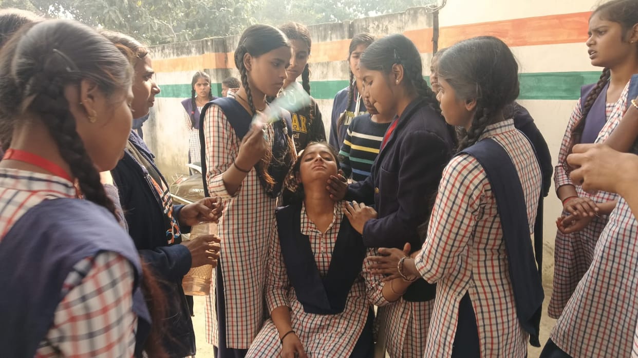 Students got angry over the transfer of the Principal and blocked the road