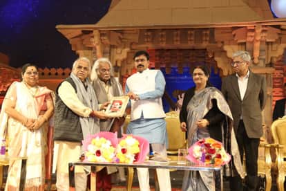 Tansen decoration to world famous musicians Pandit Rajakale and Pandit Tarun Bhattacharya