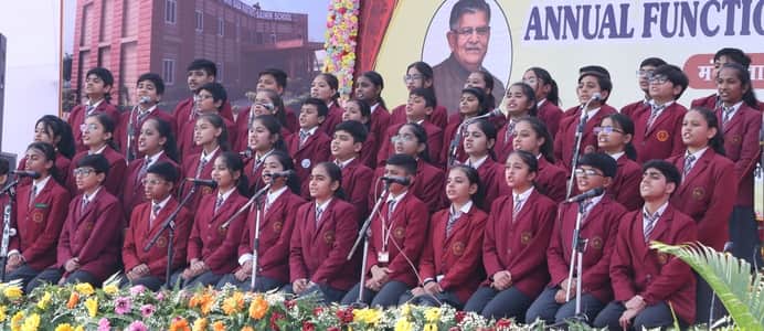 12...रोहतक में श्री बाबा मस्तनाथ ग्रुप ऑफ स्कूल की ओर से आयोजित वार्षिकोत्सव एवं पुरस्कार वितरण