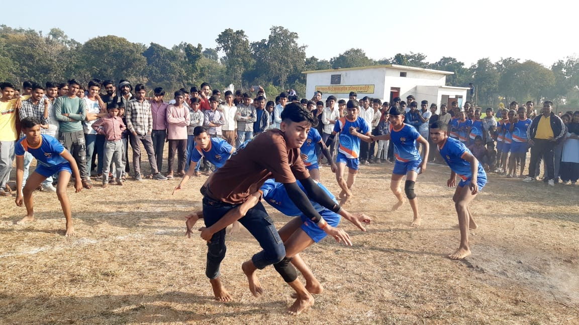 Composite school Rakhwara became champion in Kabaddi and Kho-Kho