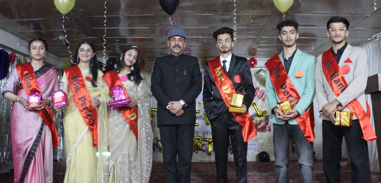 Farewell Ceremony at DAV Centenary Public School, Kotkhai
