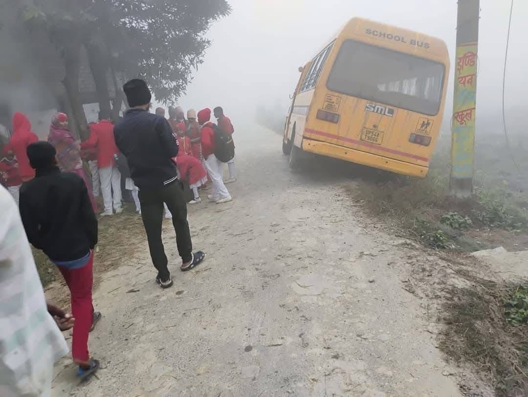 School bus collides with electric pole