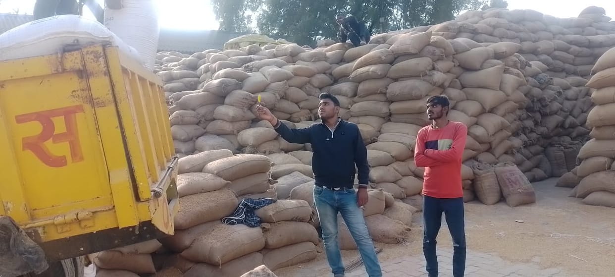 At some places, procurement has stalled due to shortage of sacks, at other places paddy is kept in the open due to lack of lifting.