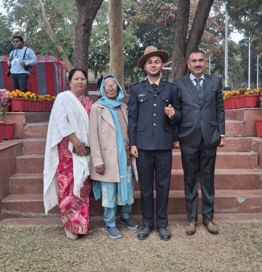 Two sons of Kangra became lieutenants in the army.