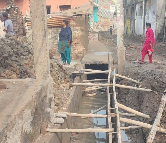 Allegations of ignoring standards in RCC drain construction