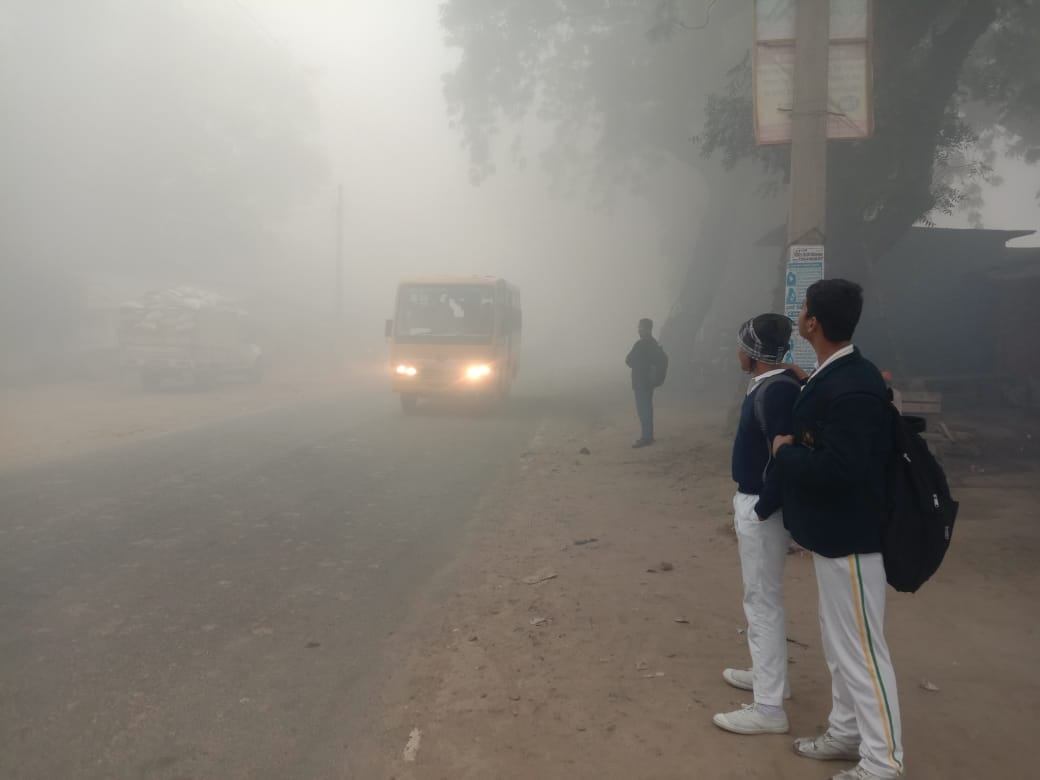 Temperature dropped by five degrees in a day, dense fog prevailed