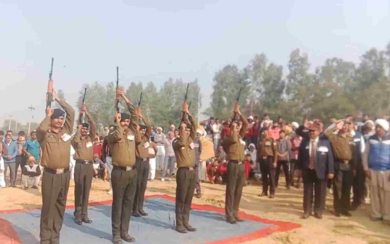 Havaldar Karambir Pannu cremated with military honours in Thurana