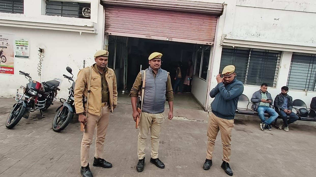 Income Tax raid on Shubham Agency, documents scrutinized