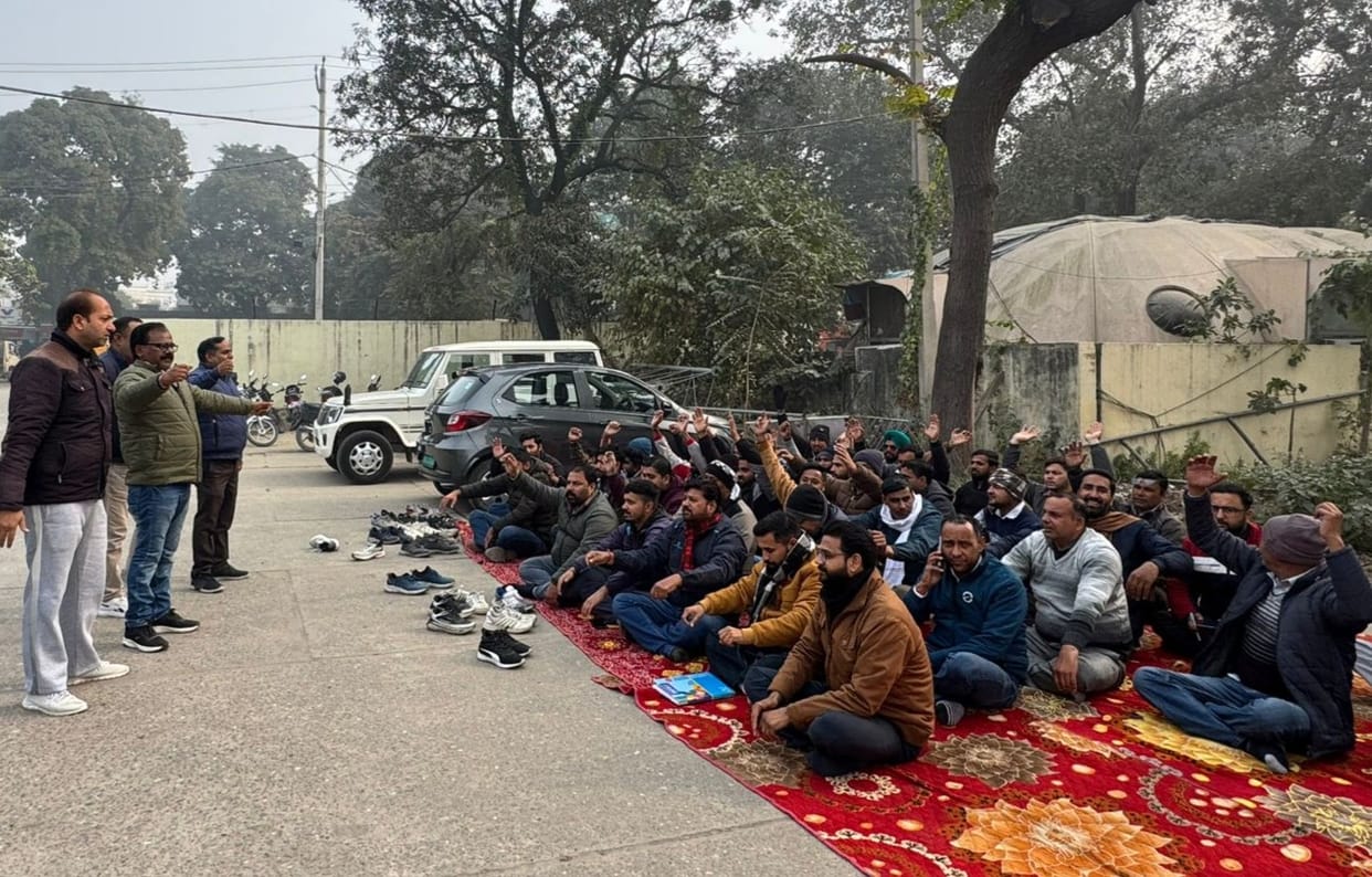 Protest against online transfer policy