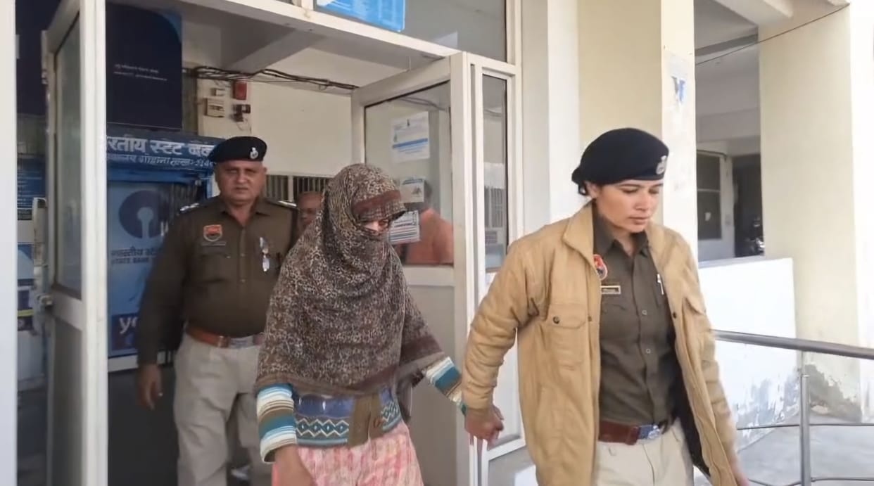 Poonam, accused of killing four children, told the judge, "I want to fight the case."