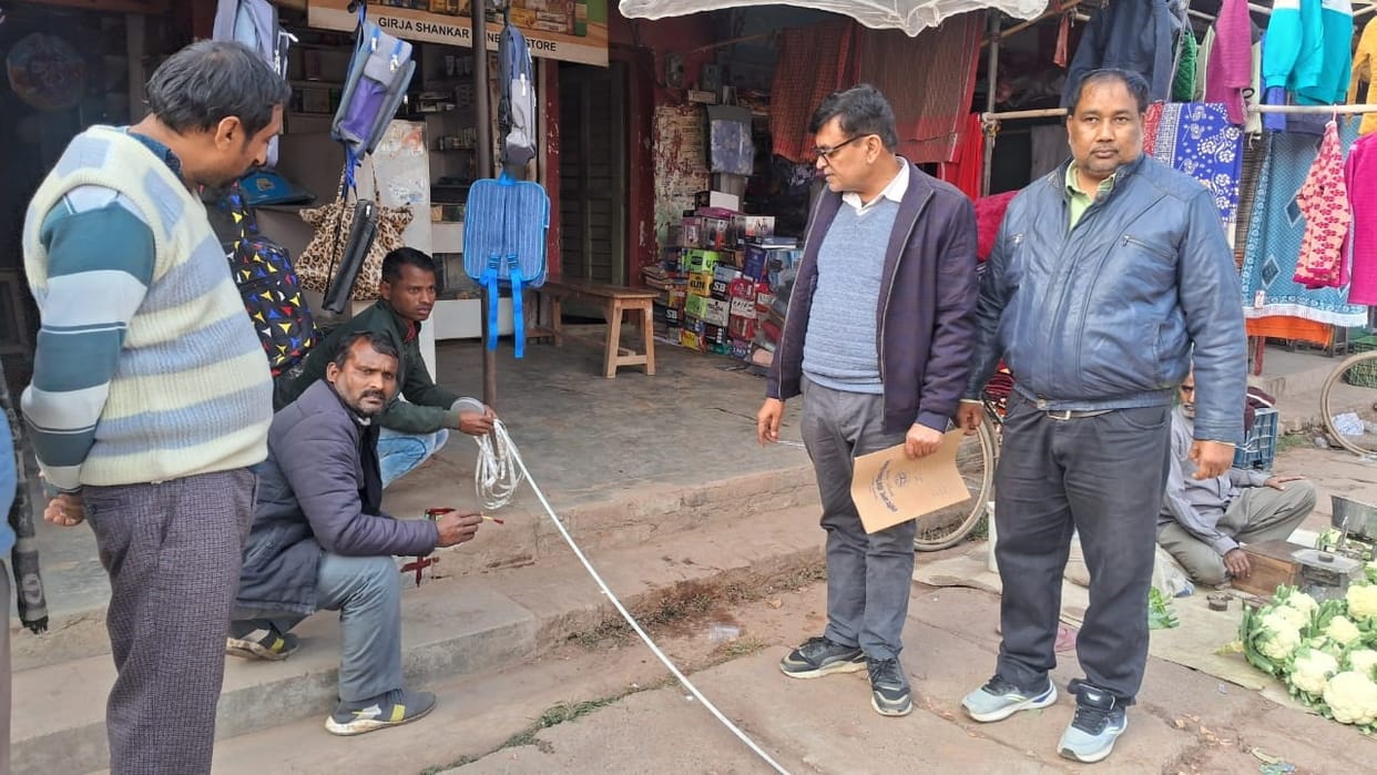 Mirzapur-Gopiganj road will be nine meters wide