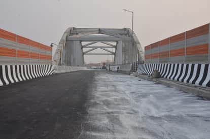 A cow entered CM convoy during inauguration of the Gorakhnath overbridge. the supervisor has been suspended.