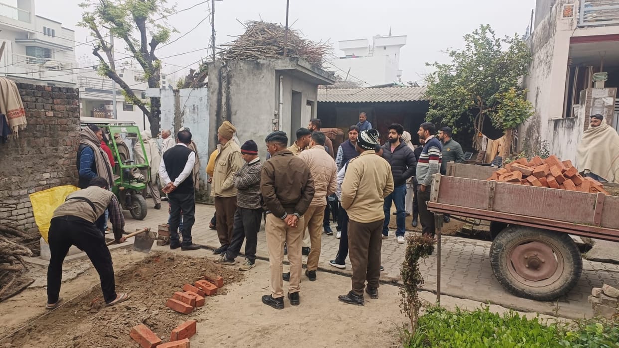 Panchayat land in Devdhar village was freed from encroachment