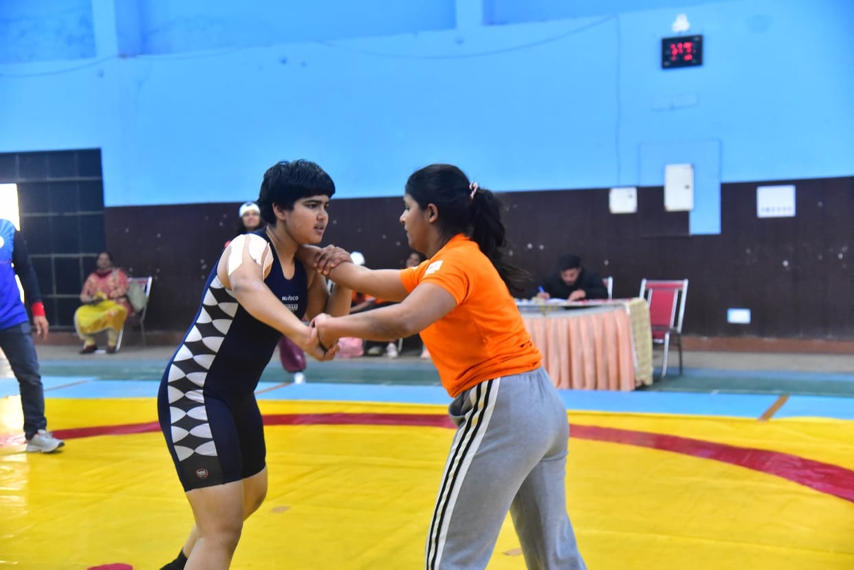 MP Sports Festival: Shivani first in archery competition