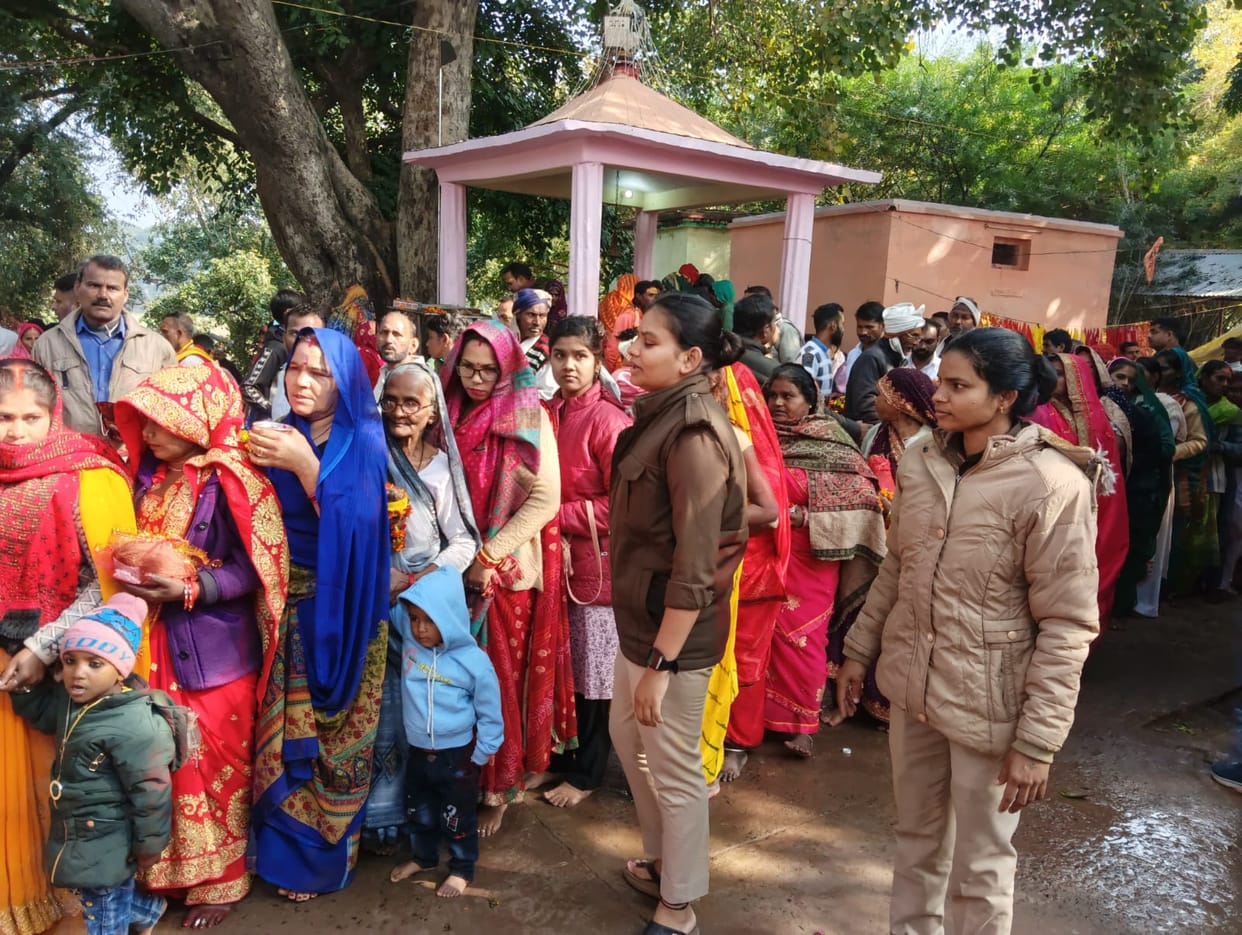 Kotarnath Dham: One lakh Shiva devotees paid their respects to Baba on Paush Trayodashi