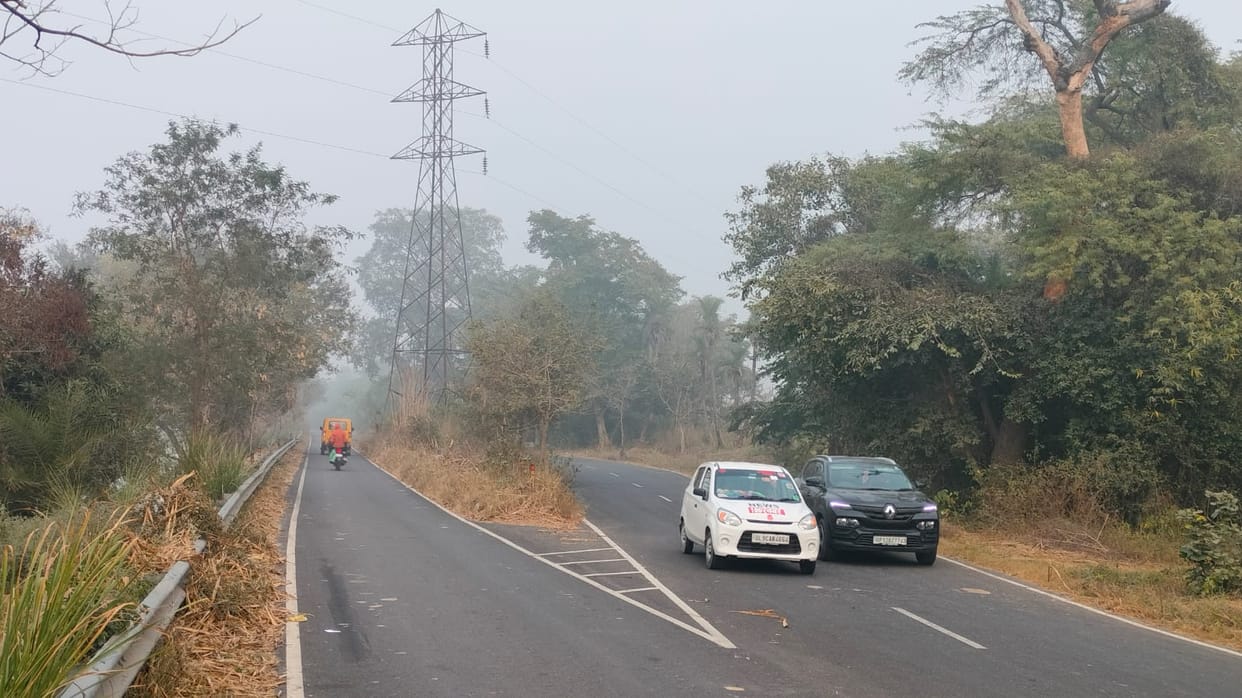 If you are crossing the Ganga Canal track, be careful... a tower will appear in front.
