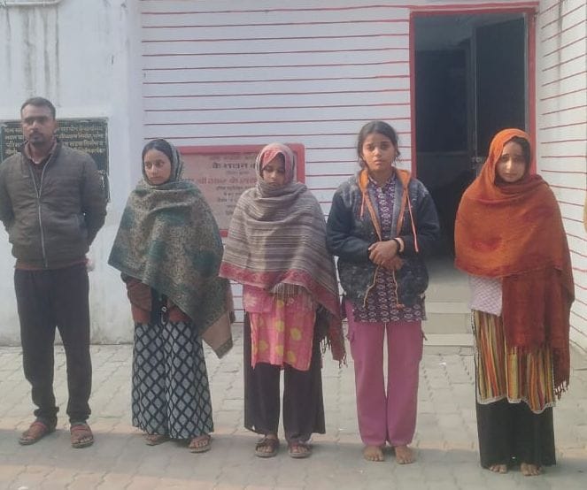 Engineer and four sisters sent to jail, Mamta's purse and phone recovered