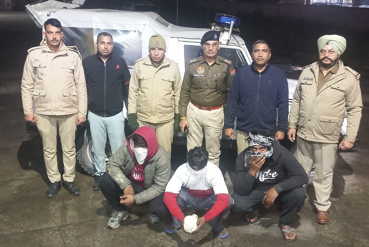 Three accused of house theft arrested, 20 tola gold jewellery recovered