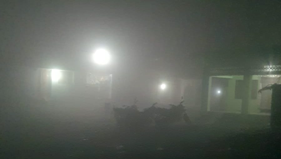 Siddharthnagar News: Fog and cold increased the trouble