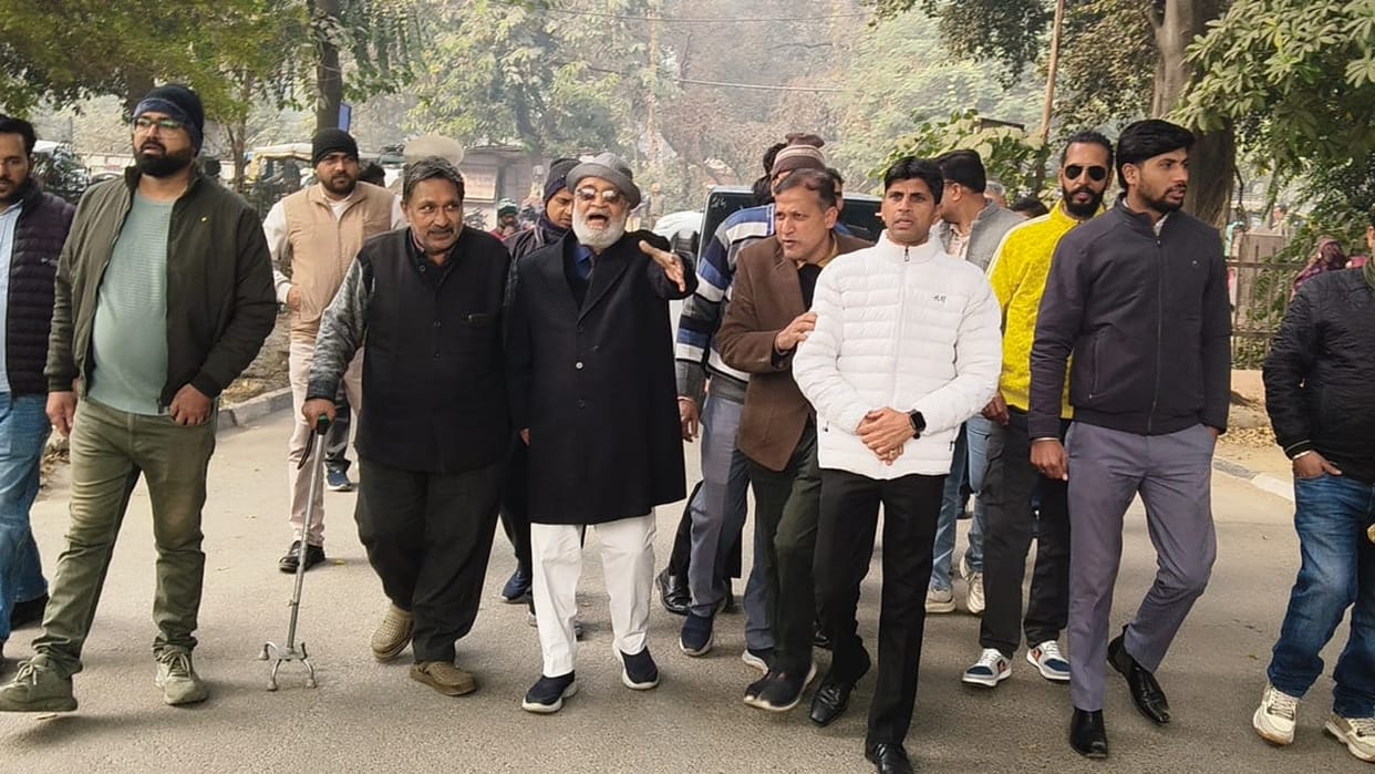 Memorandum handed over demanding SIT probe into Uma's murder
