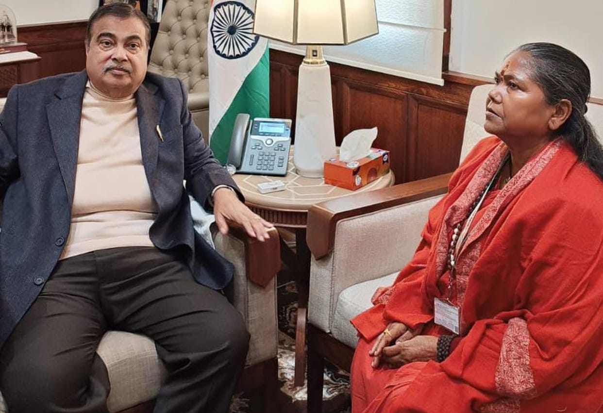 Sadhvi raises demand for reconstruction of dilapidated Korain bypass, Gadkari gives assurance